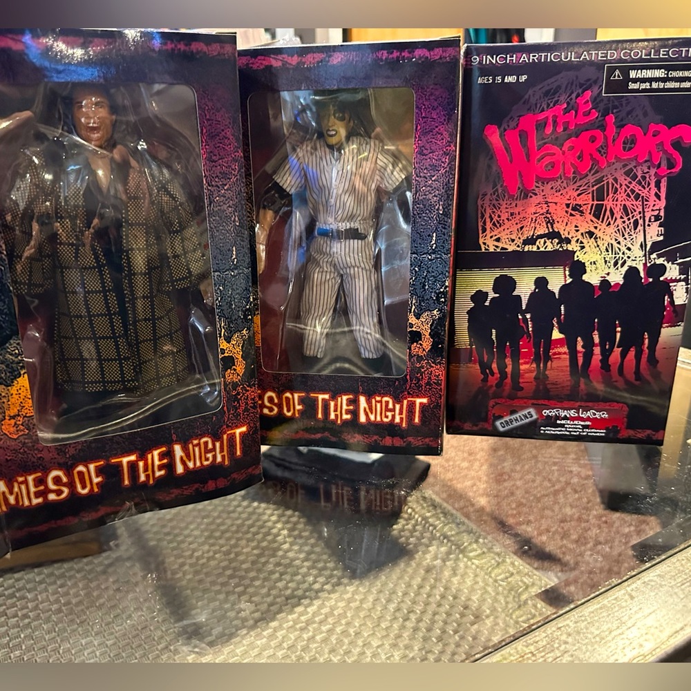 The WARRIORS™️ Mezco™️2008 9in. Collectible figures🎄XMAS⚠️SPECIAL🎅